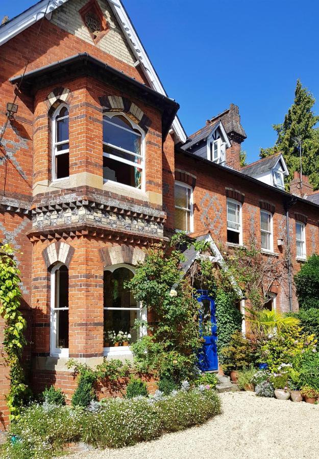 Alma House Bed And Breakfast นิวเบอรี ภายนอก รูปภาพ